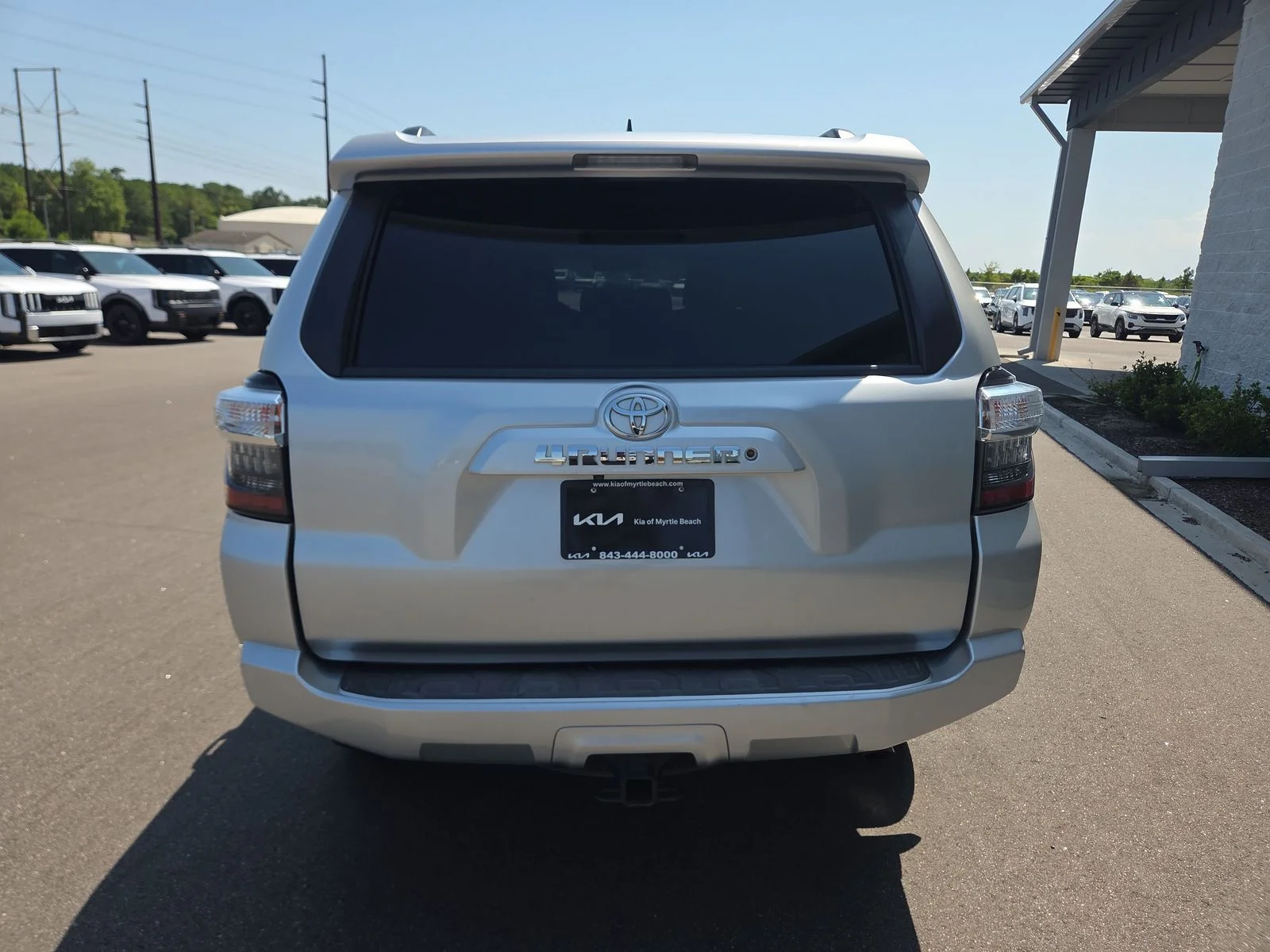 Used 2020 Classic Silver Metallic Toyota SR5 image 4