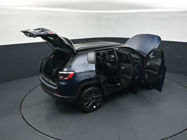 New 2026 Fathom Blue Pearl-Coat Exterior Paint Jeep Limited image 30