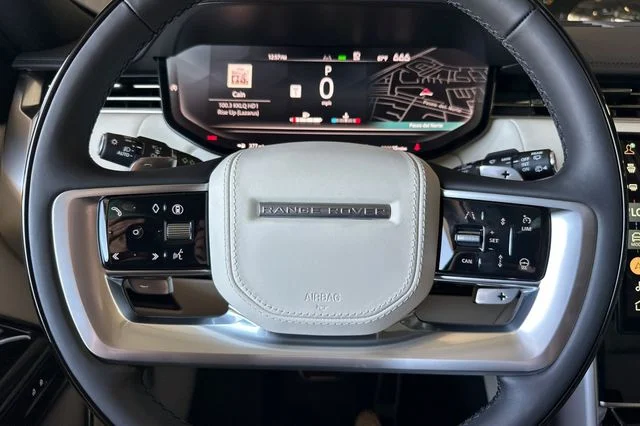New 2026 Belgravia Green Land Rover SE image 23