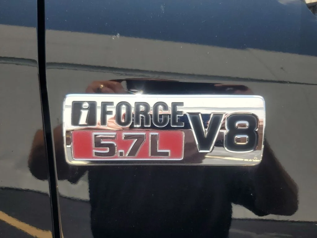 Used 2012 Black Toyota Grade image 10