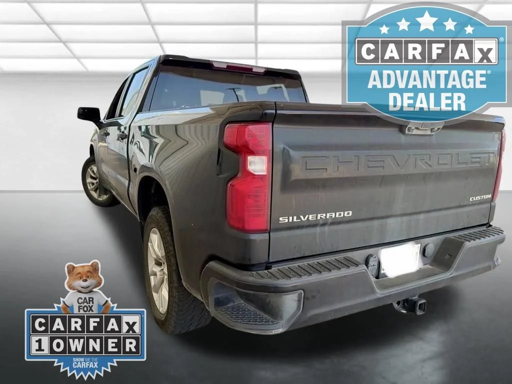 Used 2023 Black Chevrolet Custom image 4