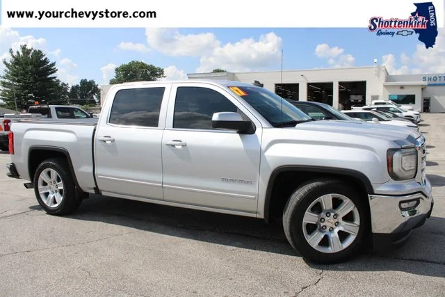 Used 2017 Silver GMC SLE image 1