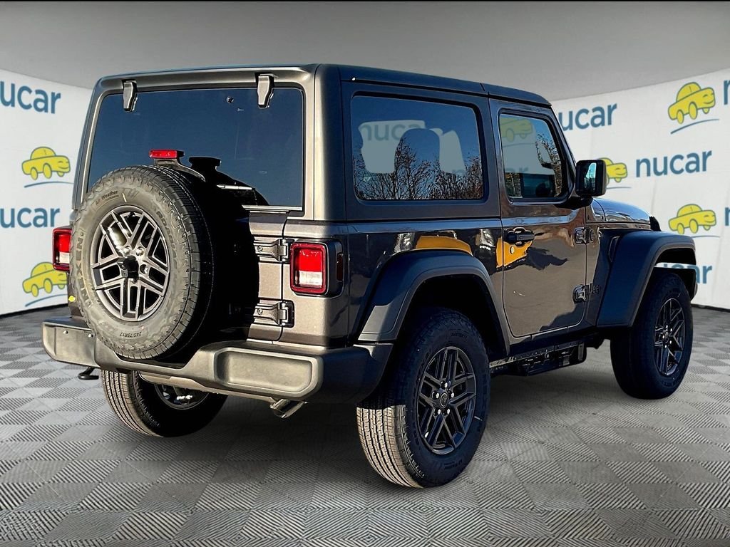 New 2026 Granite Crystal Metallic Clearcoat Jeep Sport S image 7