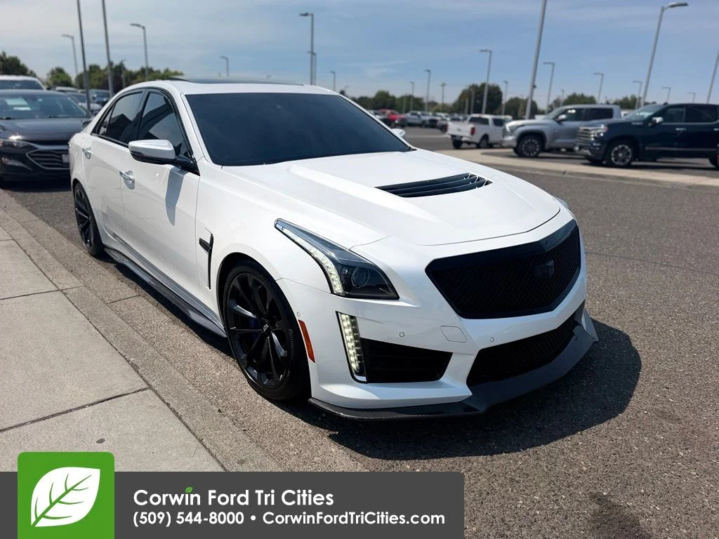 Used 2017 Crystal White Cadillac Base image 3