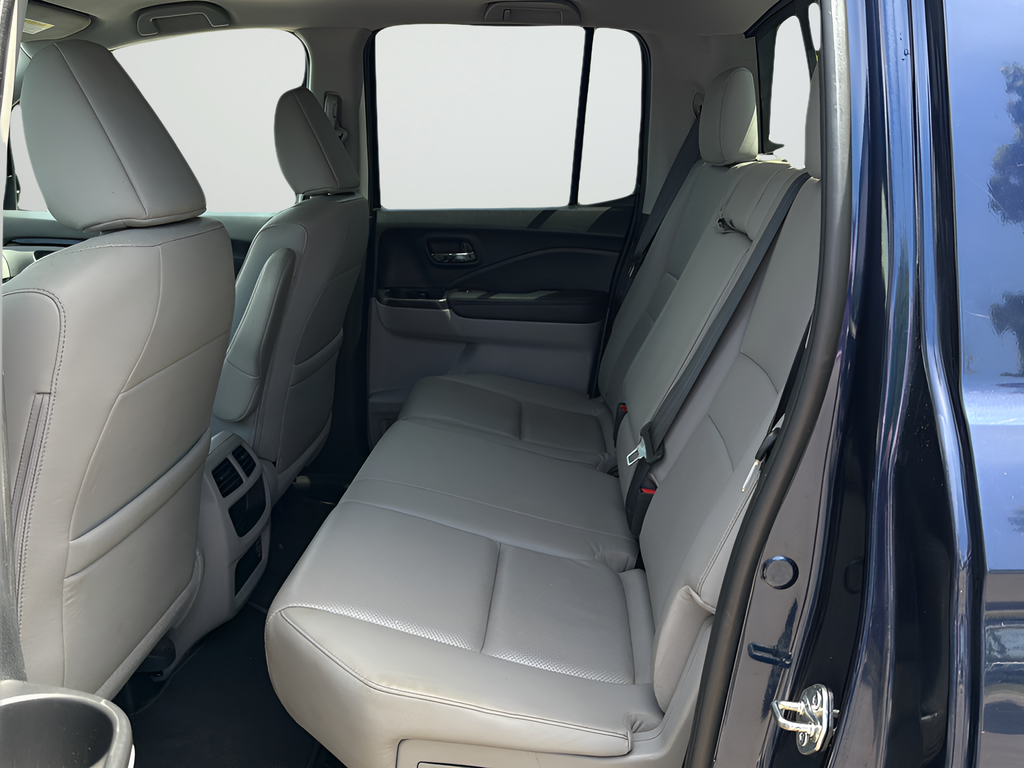 Used 2020  Honda RTL-E image 17