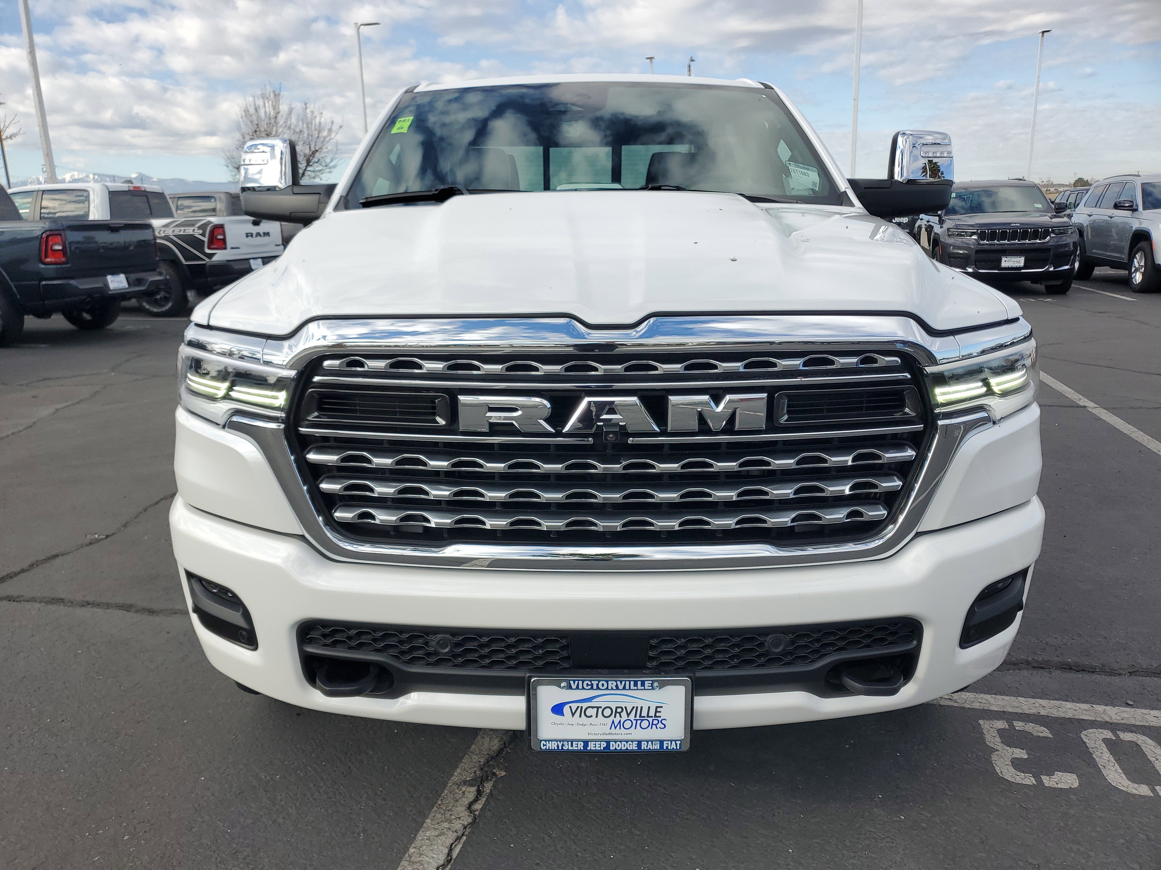 New 2026 Ivory White Tri-Coat Pearl-Coat Exterior Paint RAM Limited image 8