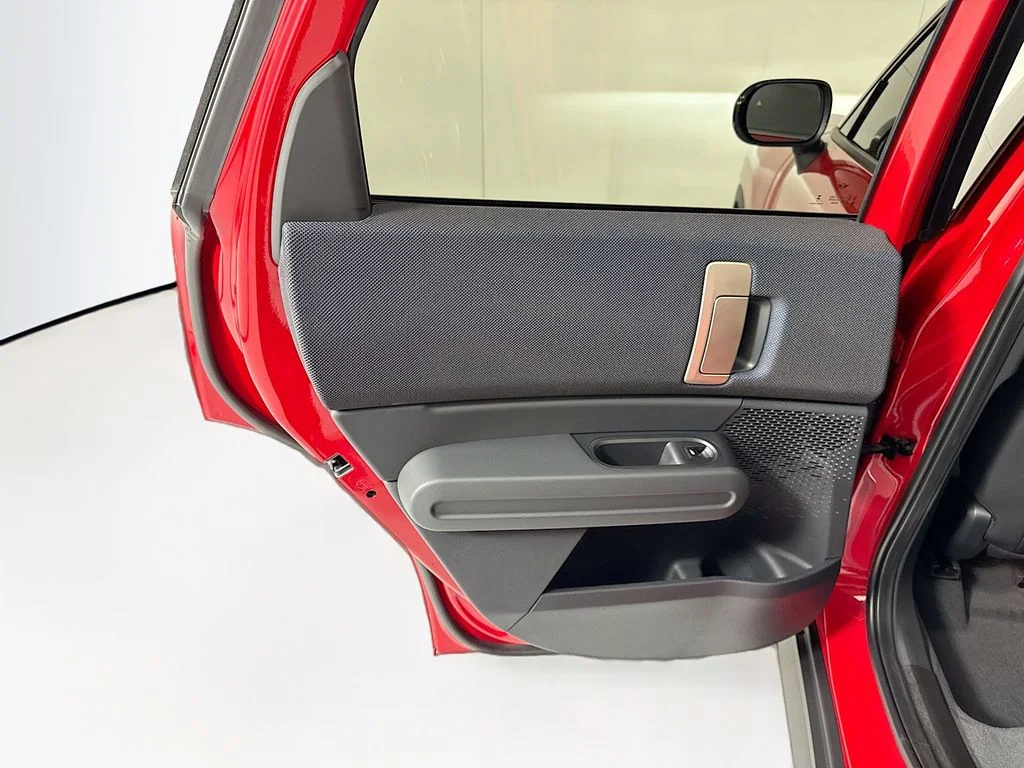New 2027 Chili Red II MINI Signature Plus image 26