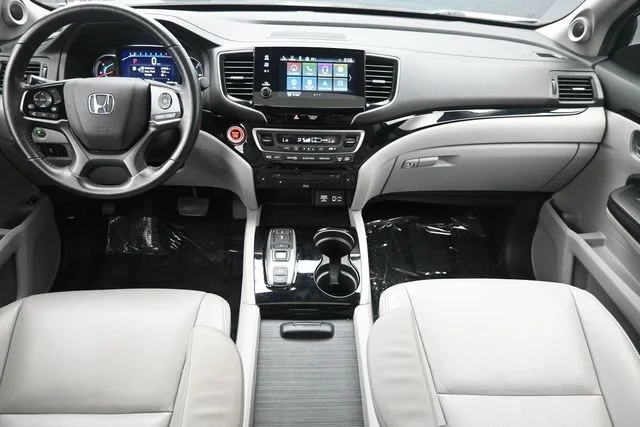 2022 Honda Pilot Touring - Photo 24