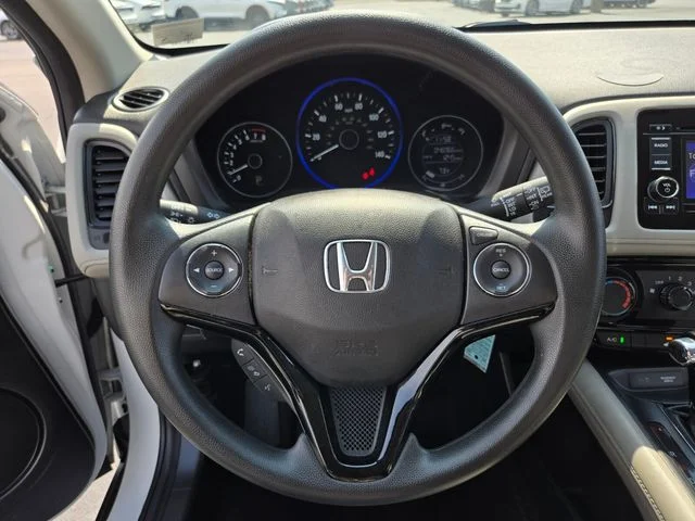 Used 2022 White Honda LX image 30