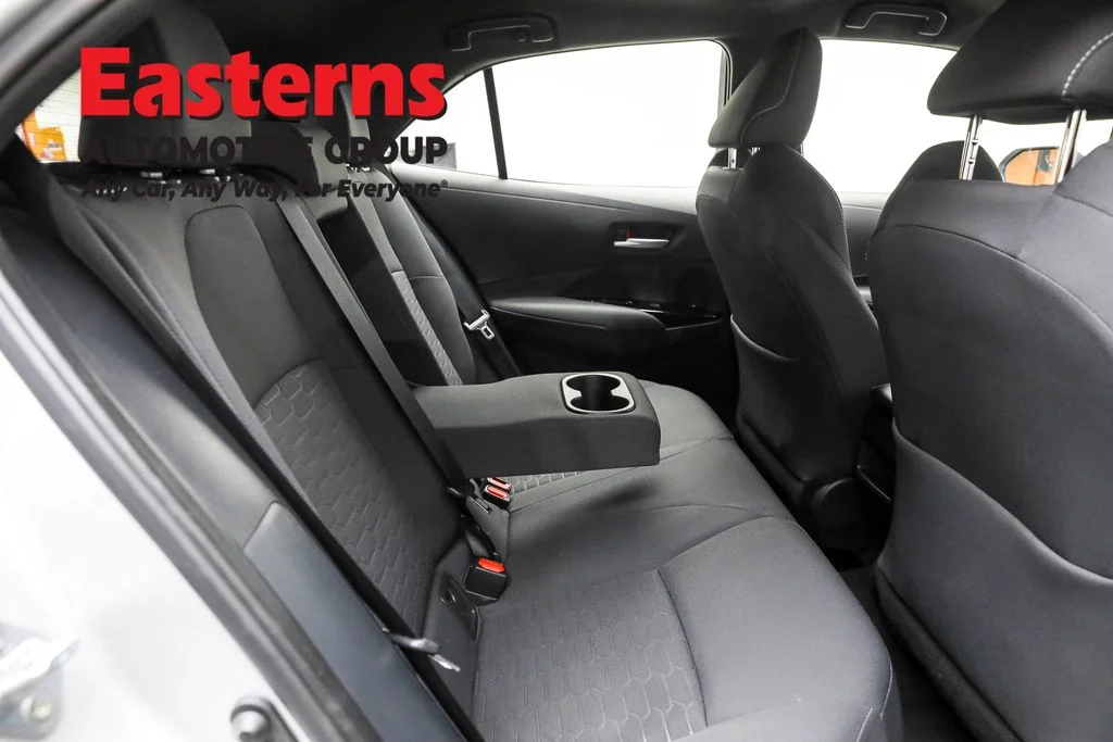 Used 2022 Silver Toyota SE image 21