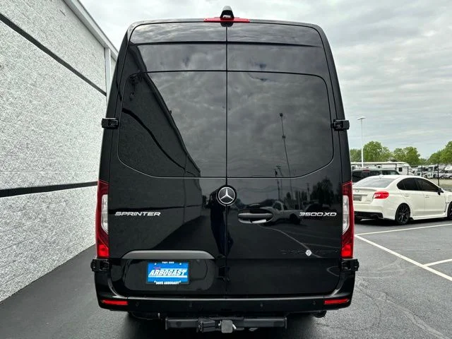 Used 2021 Black Mercedes-Benz Midwest Automotive Luxe Cruiser image 10