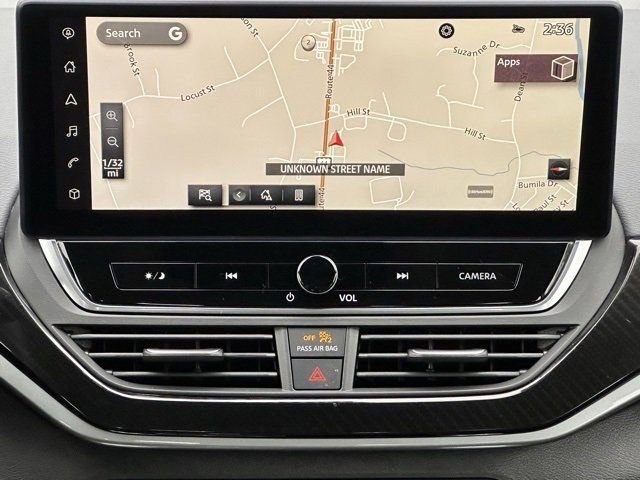 2025 Nissan Altima SR - Photo 12