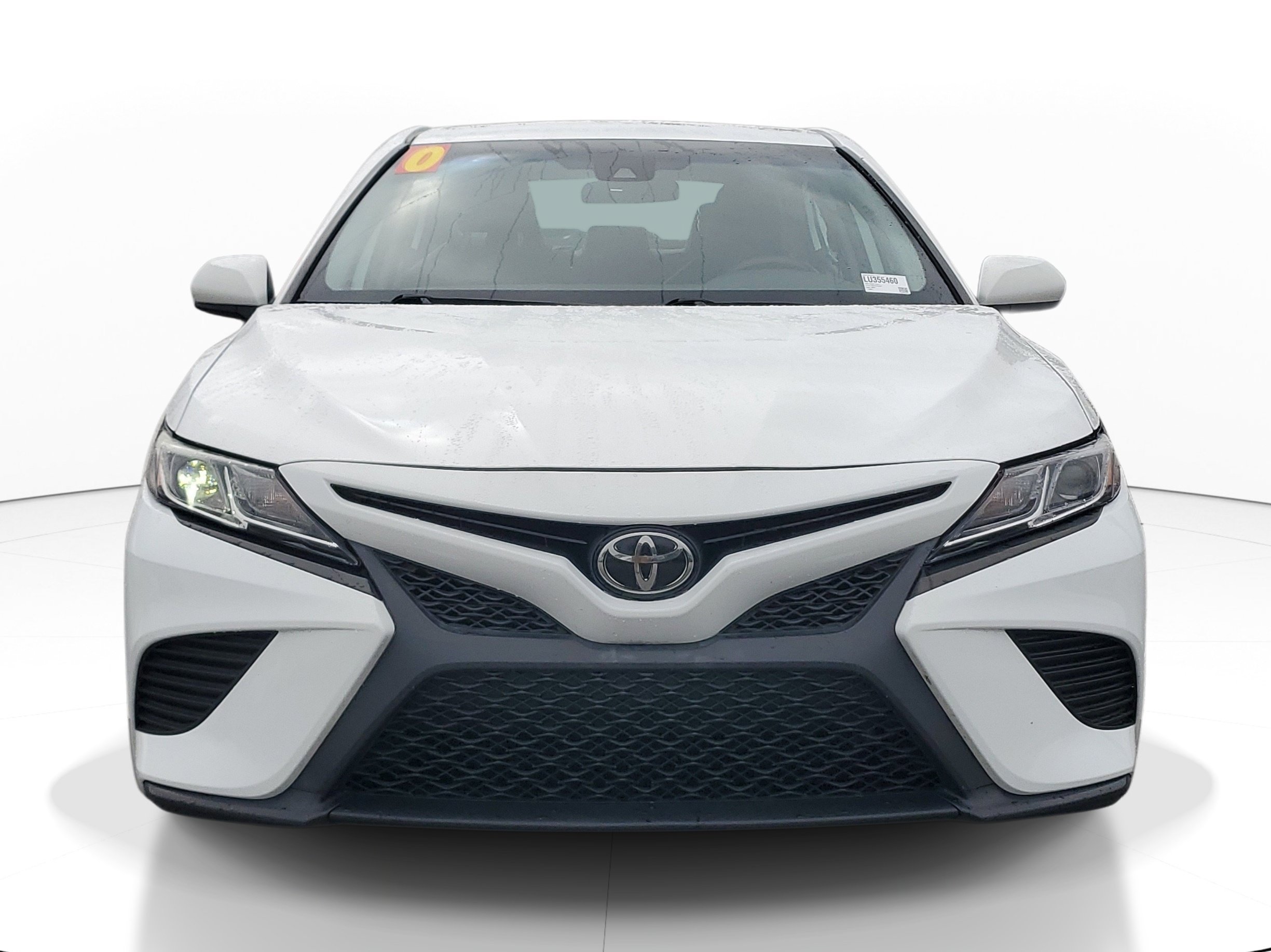 Used 2020 White Toyota SE image 1