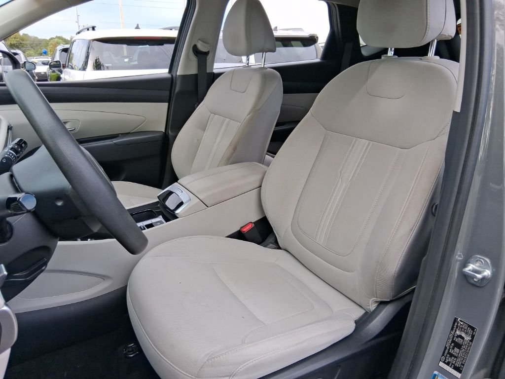 Used 2025 Gray Hyundai SEL image 10