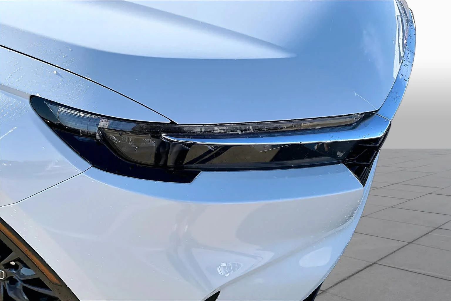 New 2026 Platinum White Pearl Honda EX-L image 13