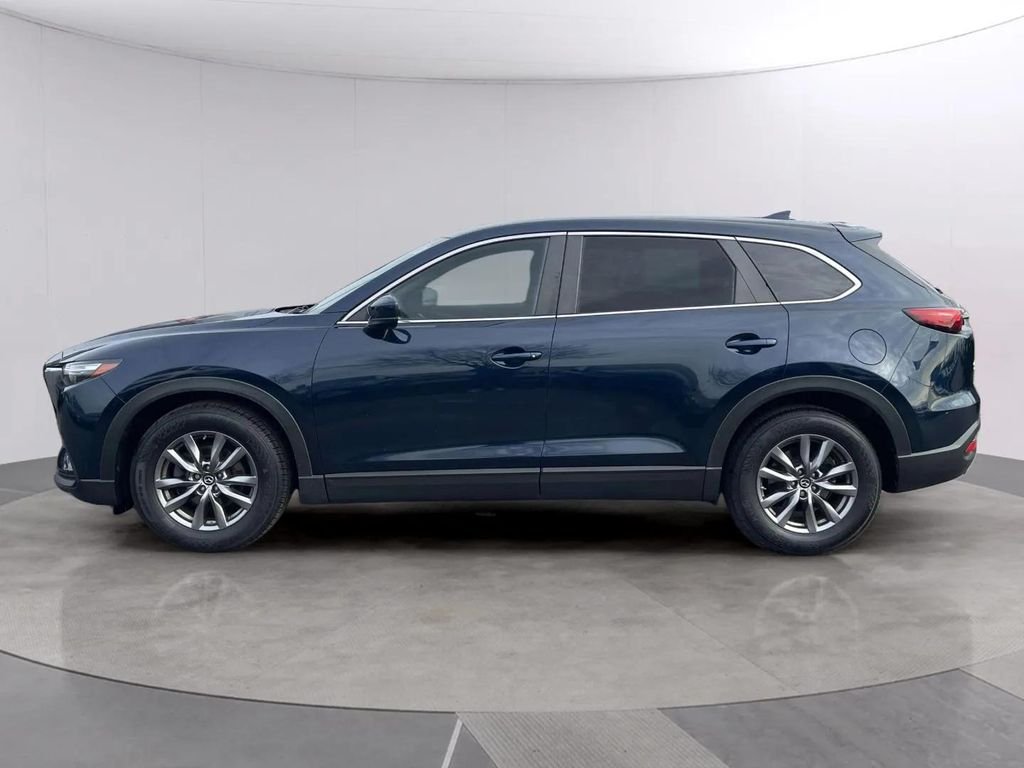 Used 2018 Mazda CX-9 Sport with VIN JM3TCBBY5J0211769 for sale in Racine, WI