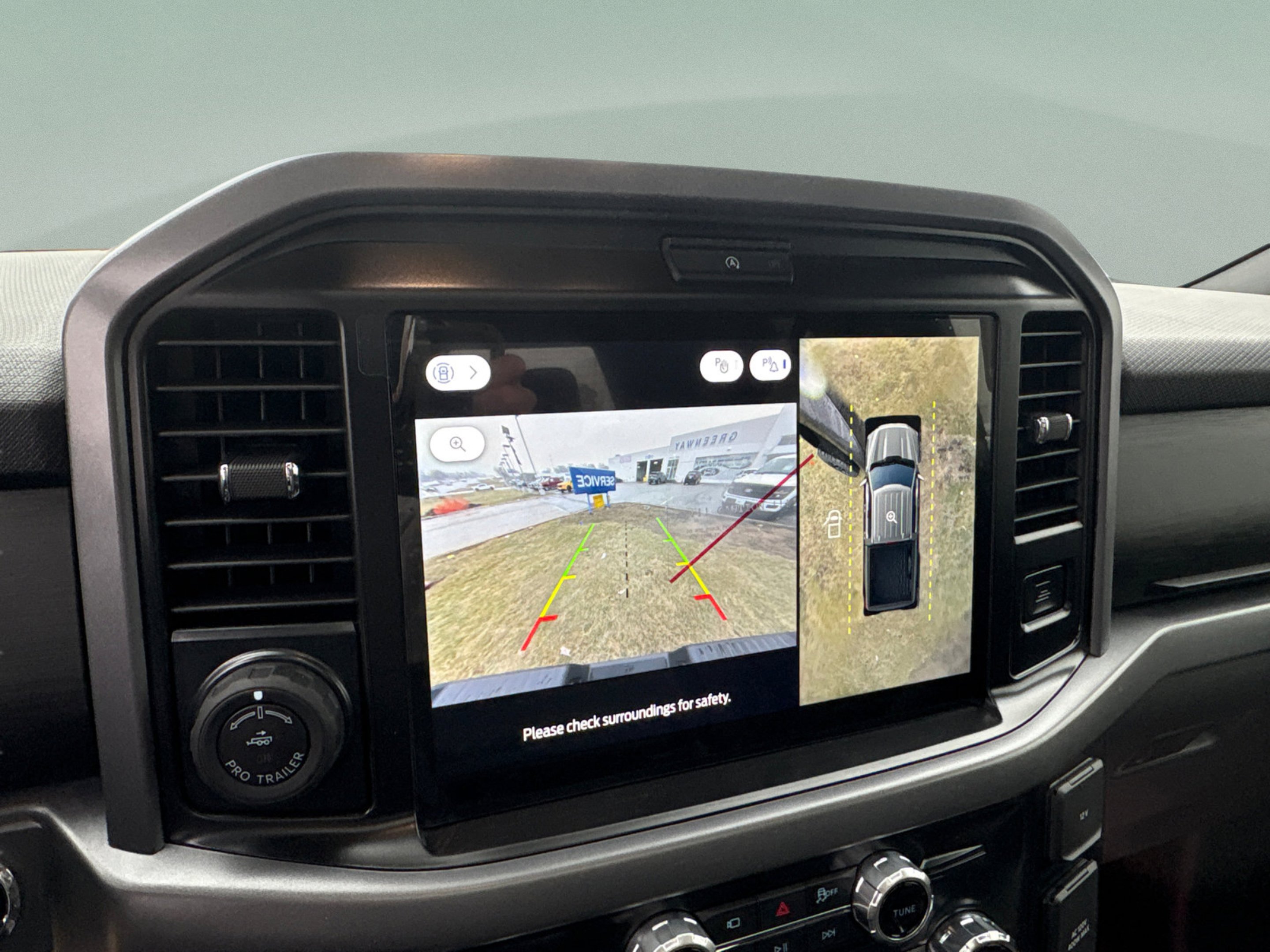 New 2026 Agate Black Metallic Ford XLT image 24