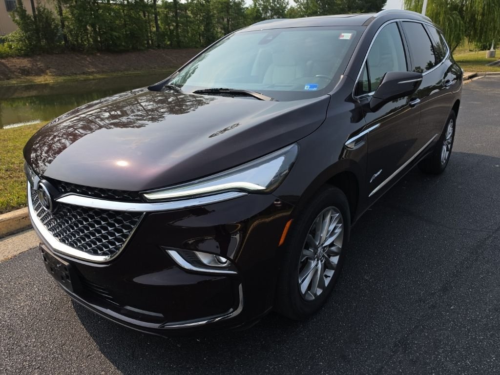 Used 2023 Red Buick Avenir image 2