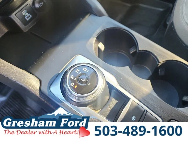 Used 2022 Blue Ford SE image 31