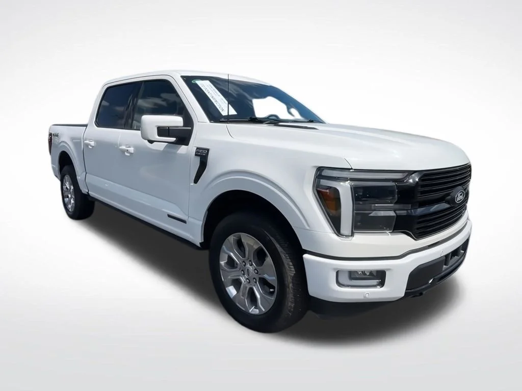 Used 2024 White Ford Platinum image 3