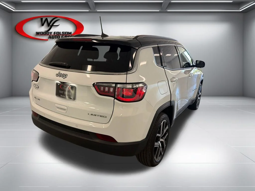 Used 2025 White Jeep Limited image 6