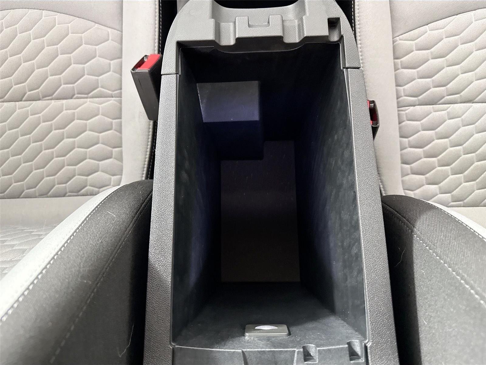 Used 2020 Midnight Blue Metallic Chevrolet LS image 32
