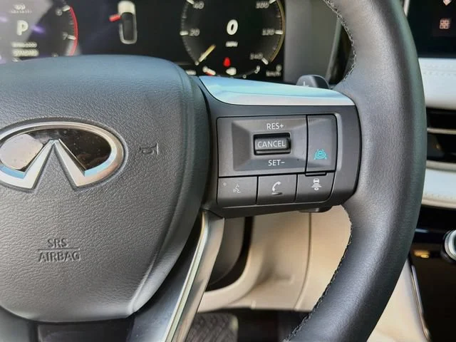 Used 2026 Grand Blue INFINITI LUXE image 40
