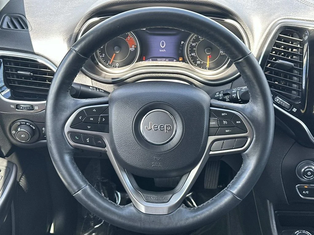 Used 2019 White Jeep Limited image 20