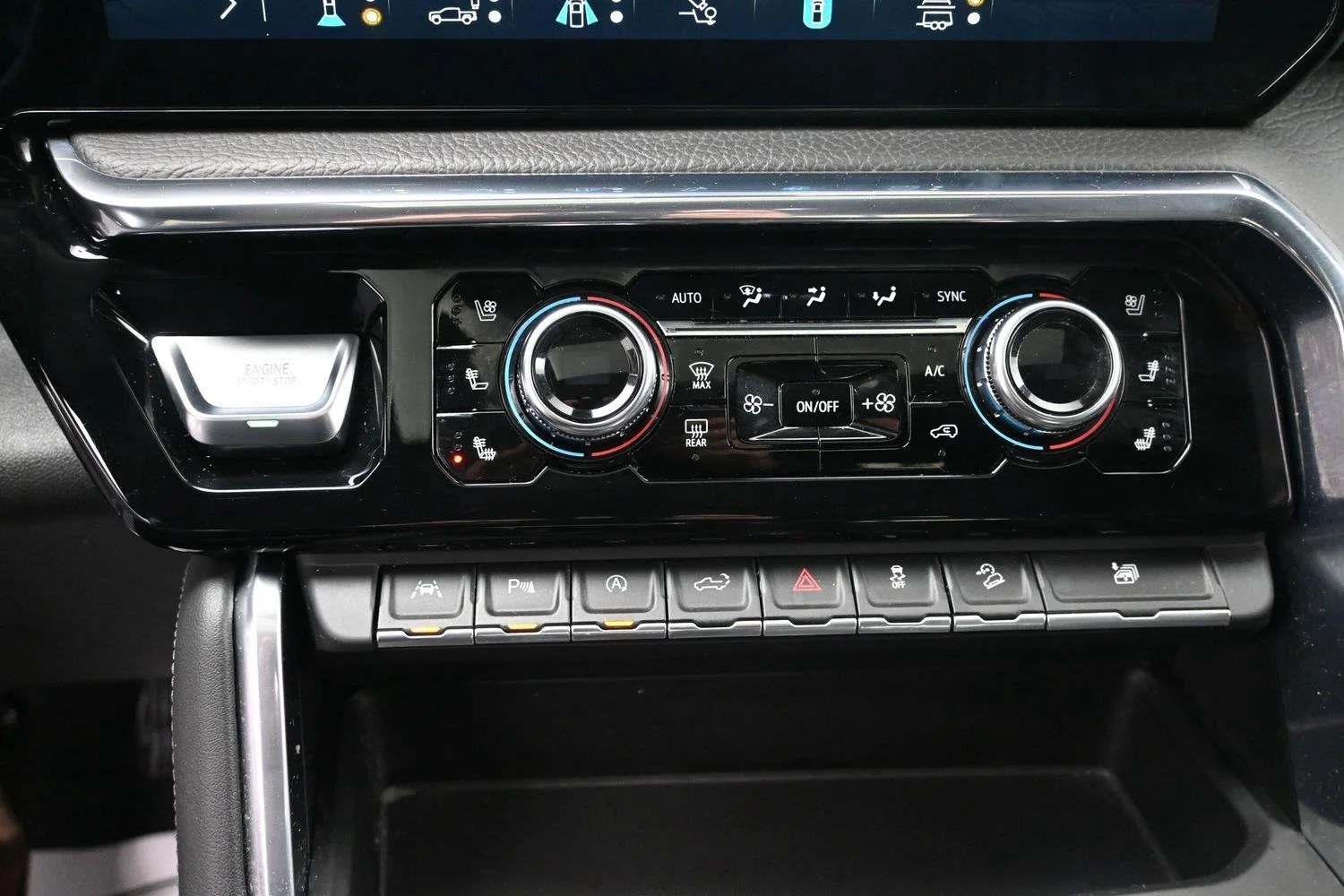 Used 2023 Onyx Black GMC Denali image 34