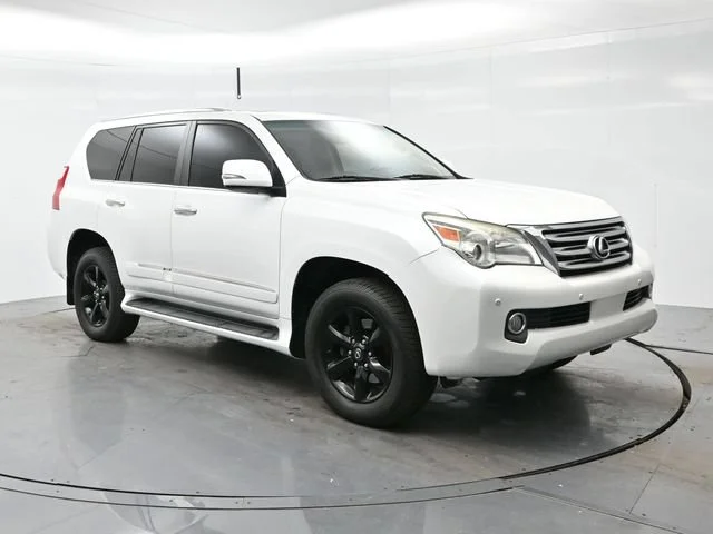Used 2013 Starfire Pearl Lexus 5DR SUV 4WD image 1