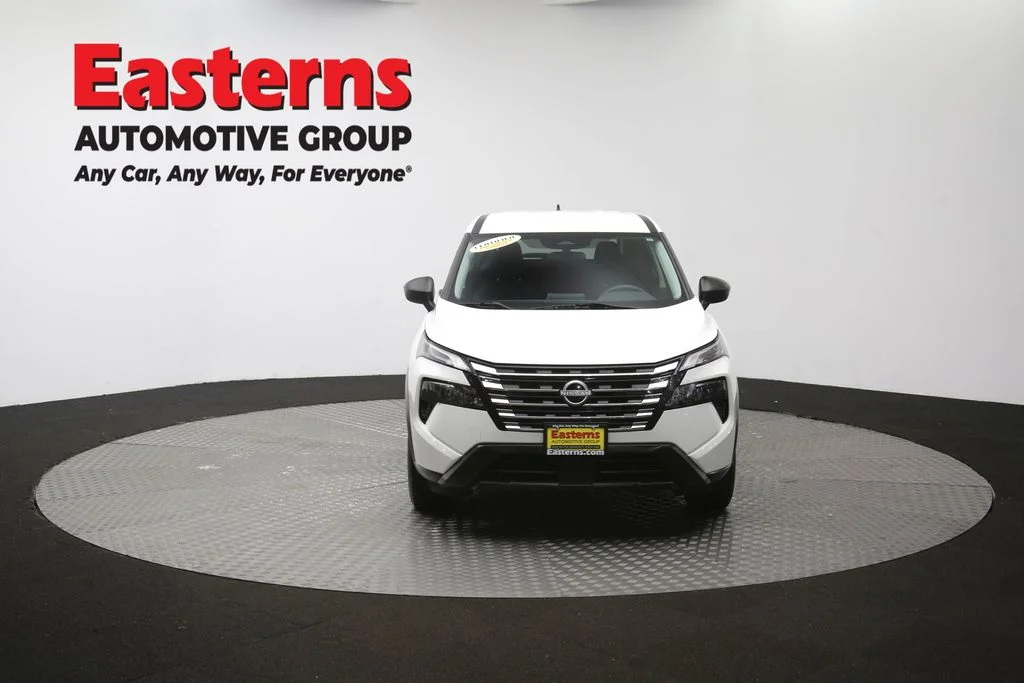 Used 2024 White Nissan S image 55