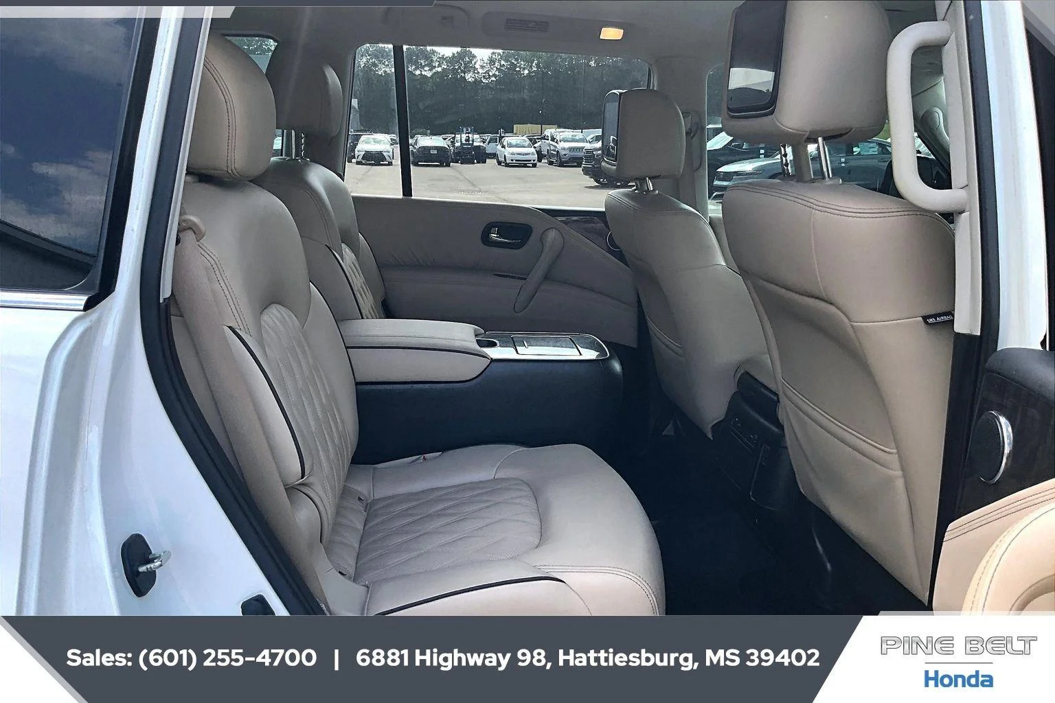 Used 2023 Aspen White Tricoat Nissan Platinum image 3