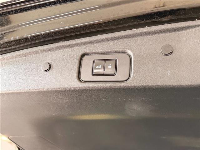 Used 2023 Super Black Nissan SL image 25