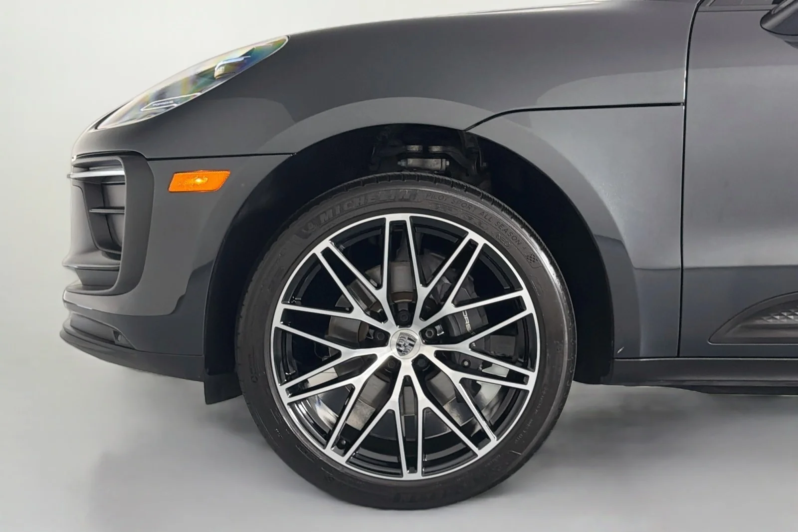 Used 2024 Volcano Grey Metallic Porsche  image 10