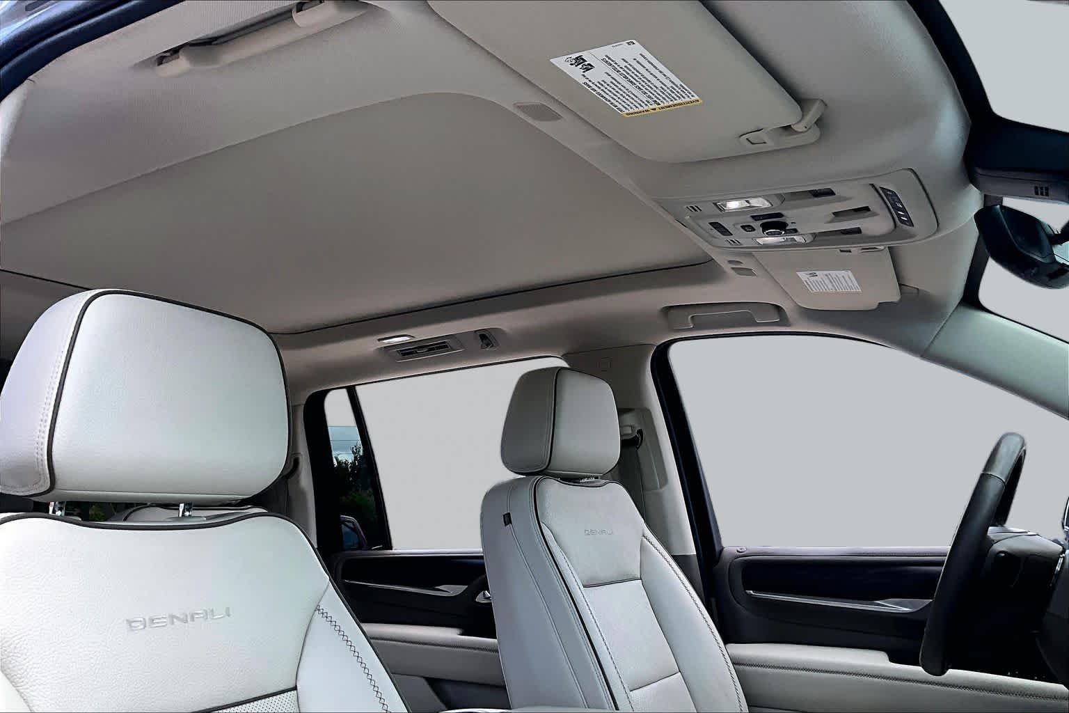 Used 2021 SATIN STEEL METALLIC GMC Denali image 14