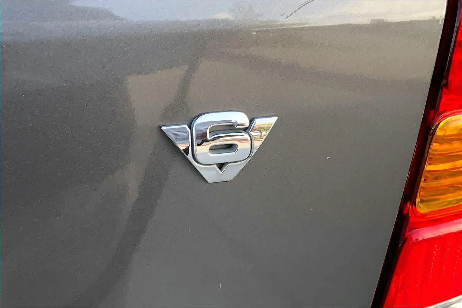 Used 2006 Silver Metallic Ford XLT image 9