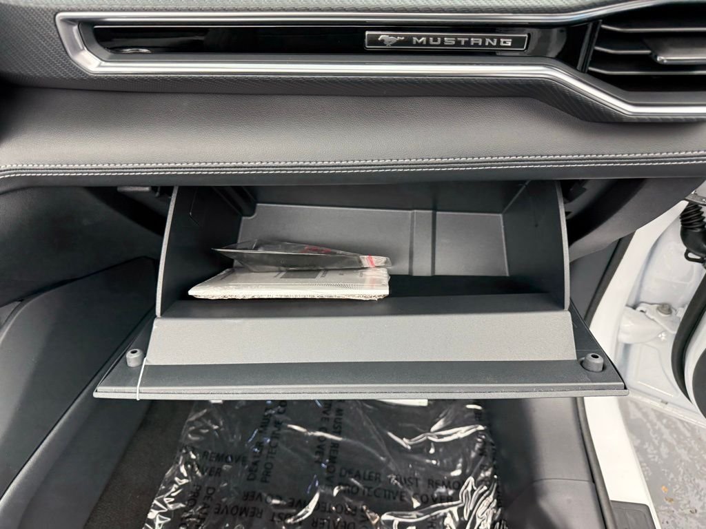 2025 Ford Mustang GT Premium Convertible - Photo 47