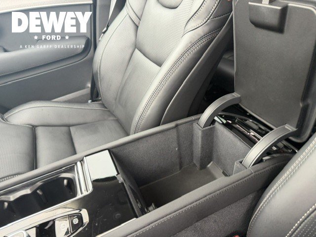 Used 2026 Gray Metallic Volvo Ultra Dark Theme image 24