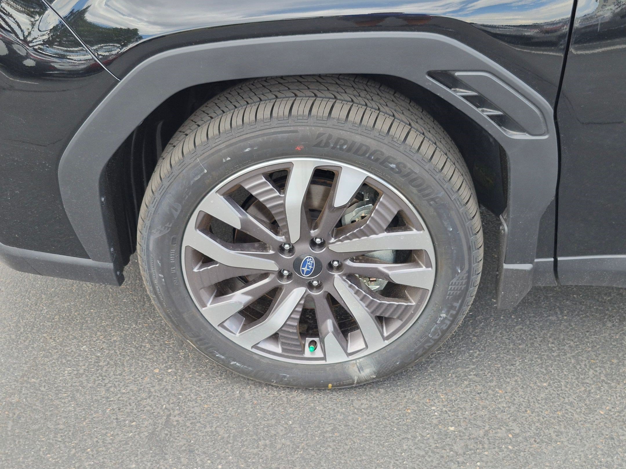 New 2026 CRYSTAL BLACK SILICA Subaru Touring Hybrid image 16
