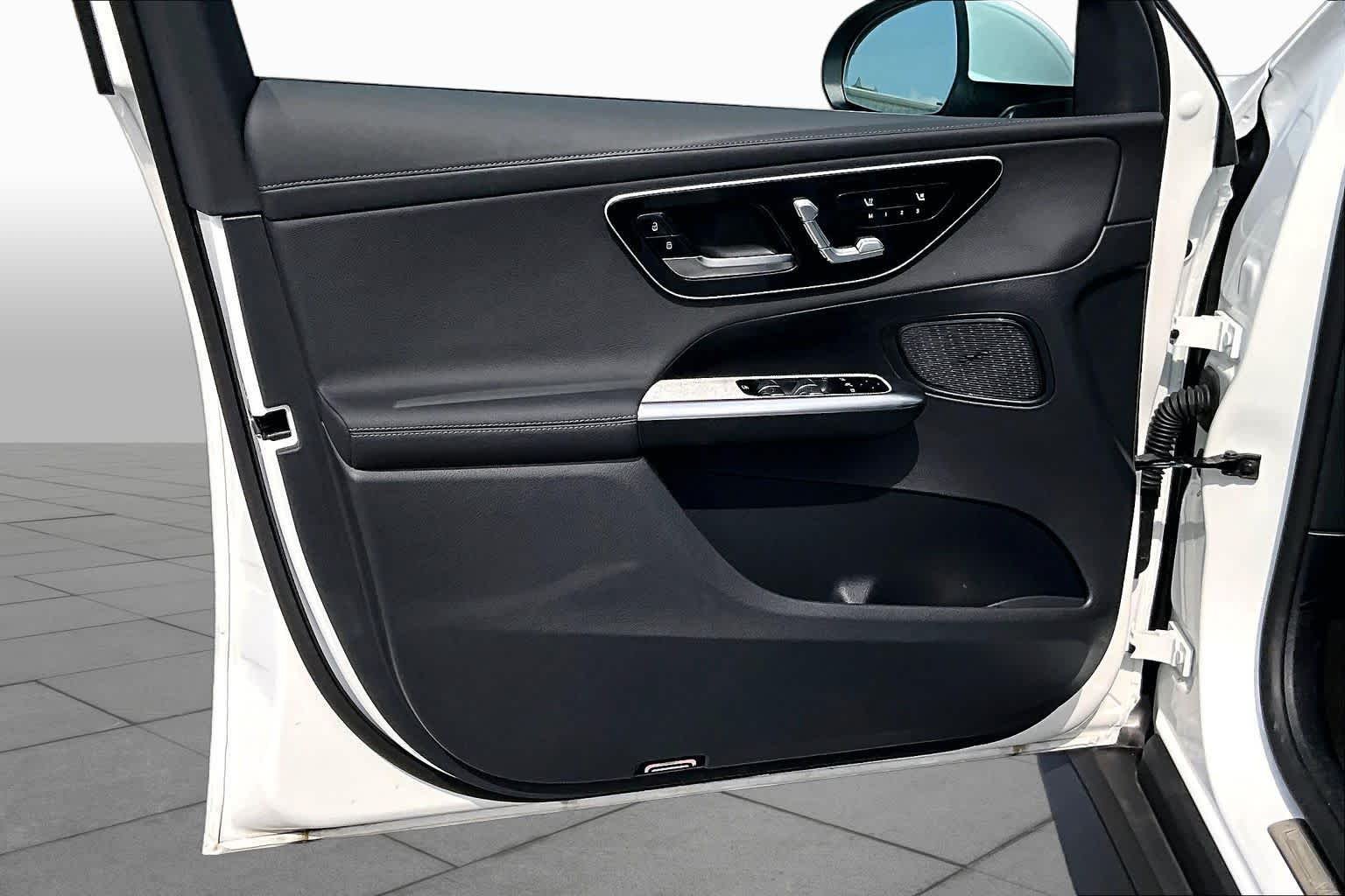 2025 Mercedes-Benz GLC Base - Photo 22