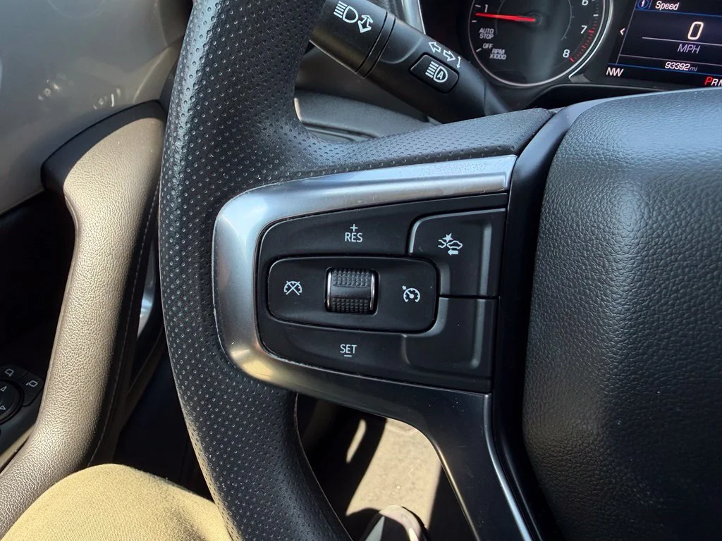 Used 2021 White Chevrolet LT image 31