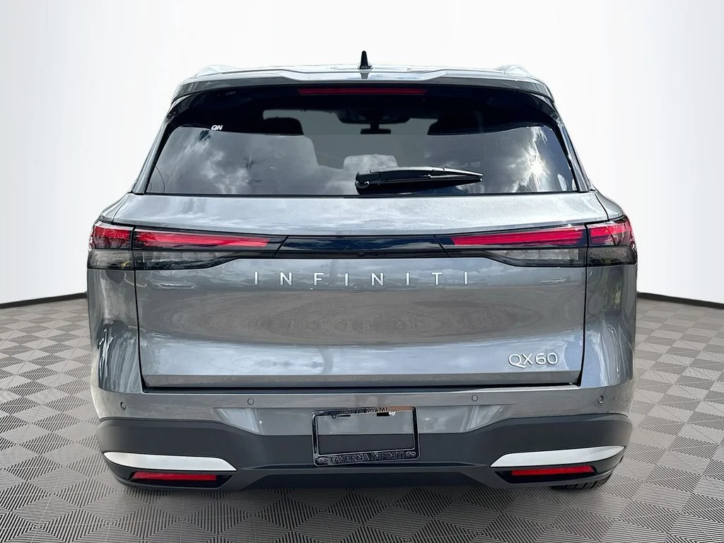 New 2027 GRAPHITE SHADOW INFINITI Luxe FWD image 6