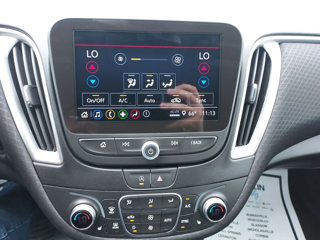 Used 2024 White Chevrolet LT image 24
