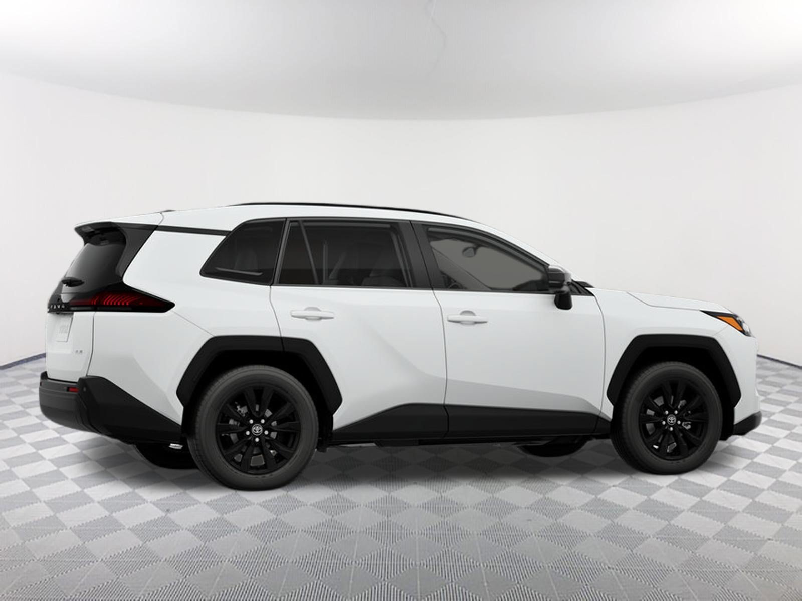 New 2026 Ice Cap Toyota XLE Premium image 11