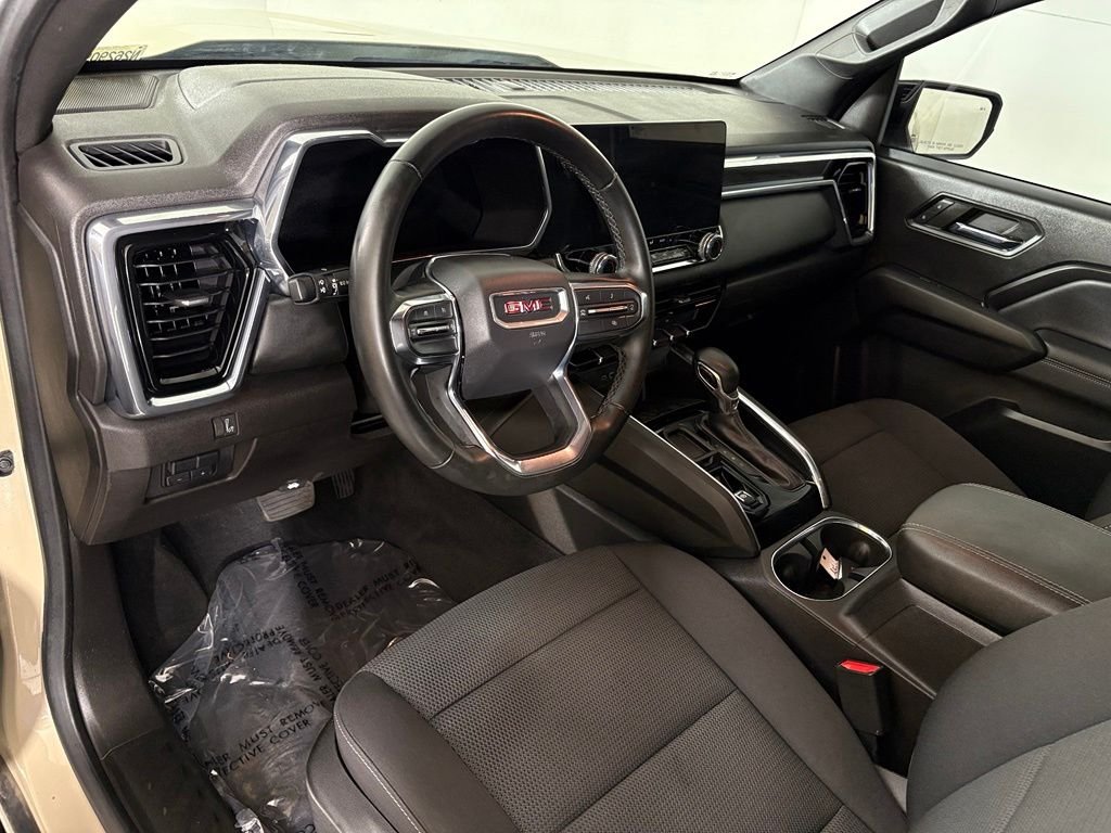 Used 2024 Beige GMC Elevation image 17