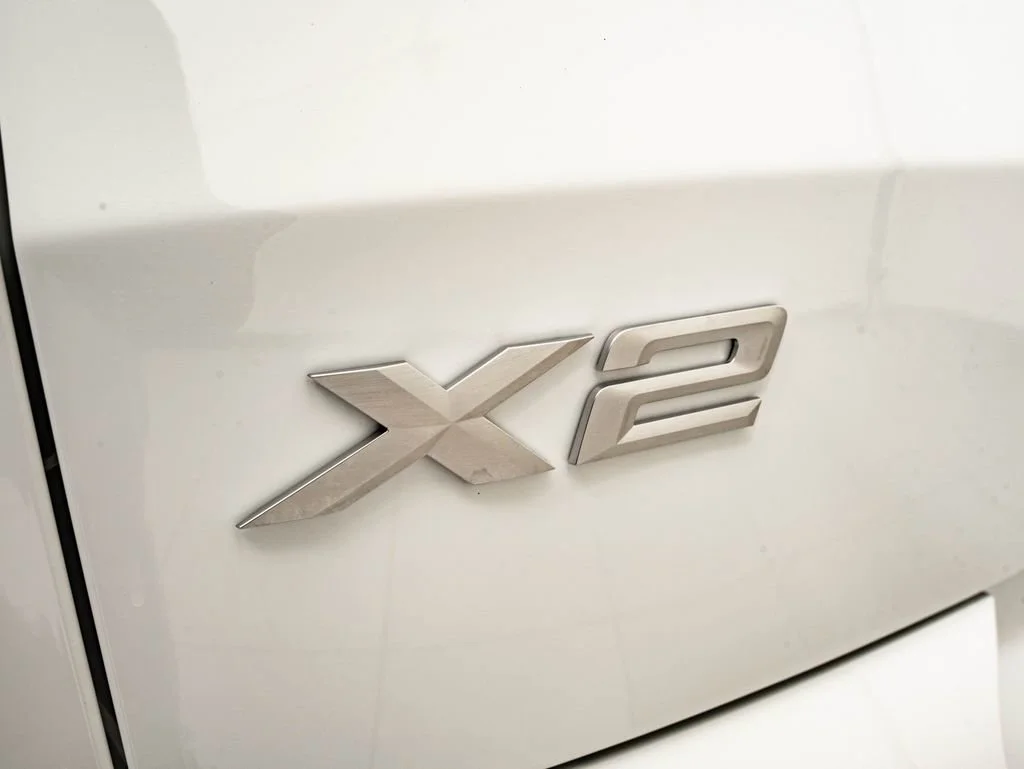 New 2026 Alpine White BMW xDrive28i image 18