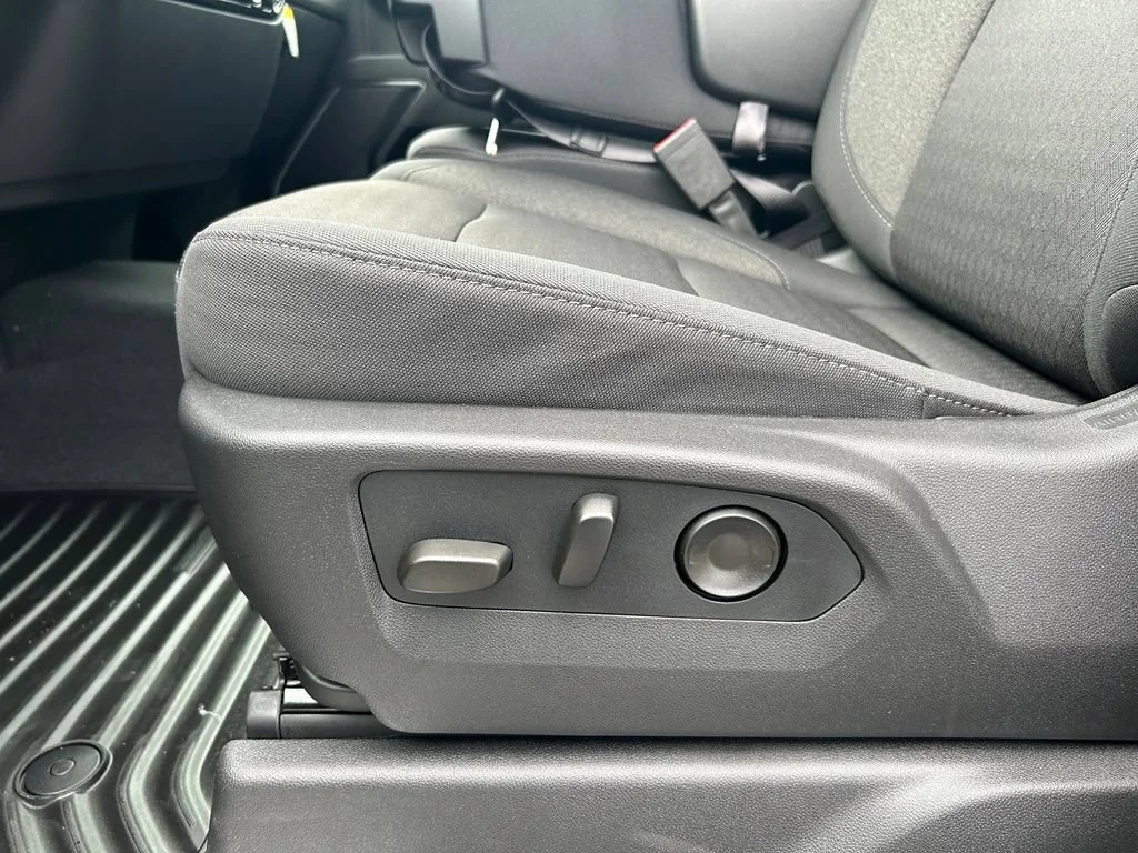 2026 Chevrolet Silverado 1500 LT - Photo 14