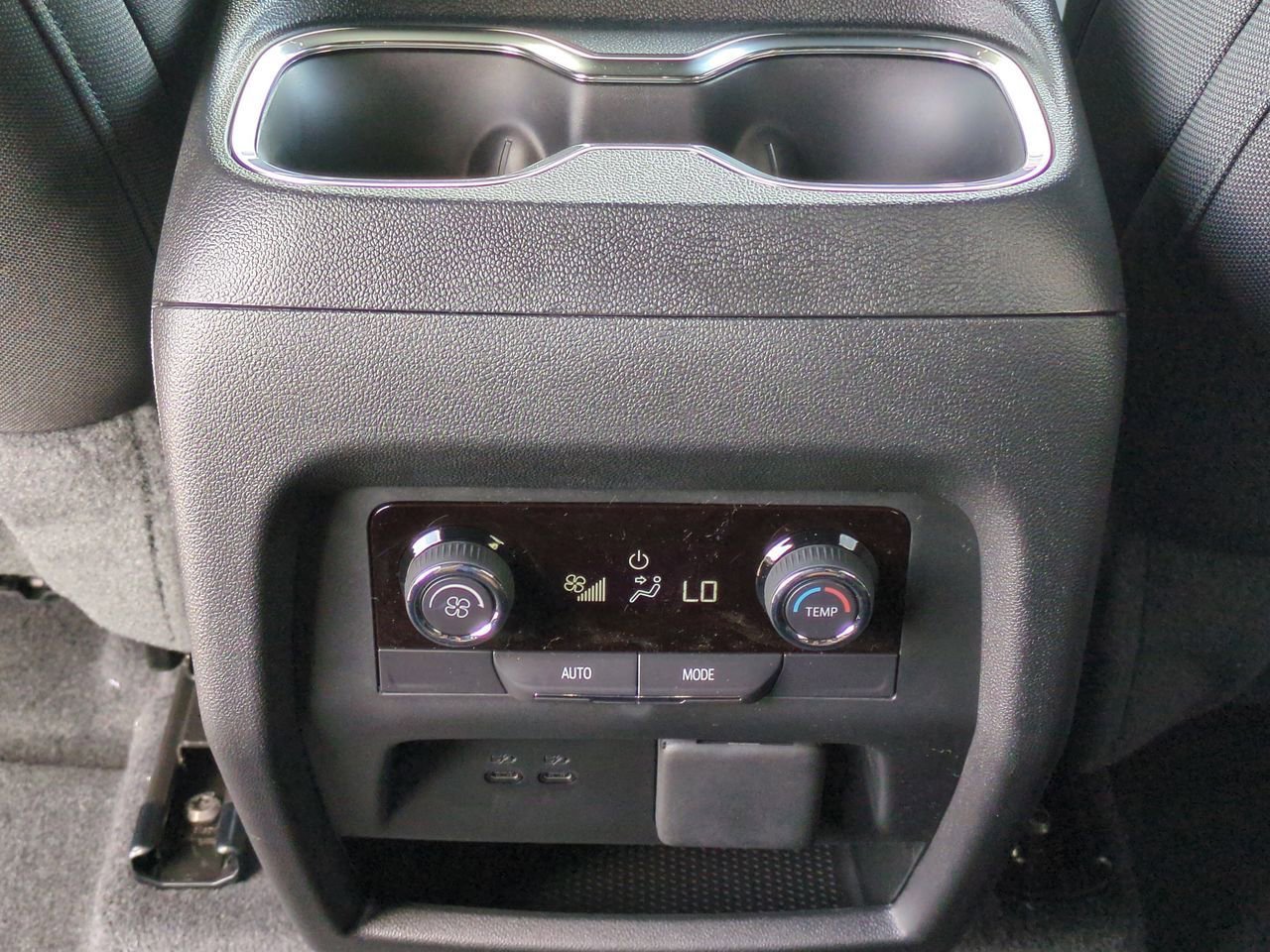 2026 Chevrolet Traverse LT - Photo 21