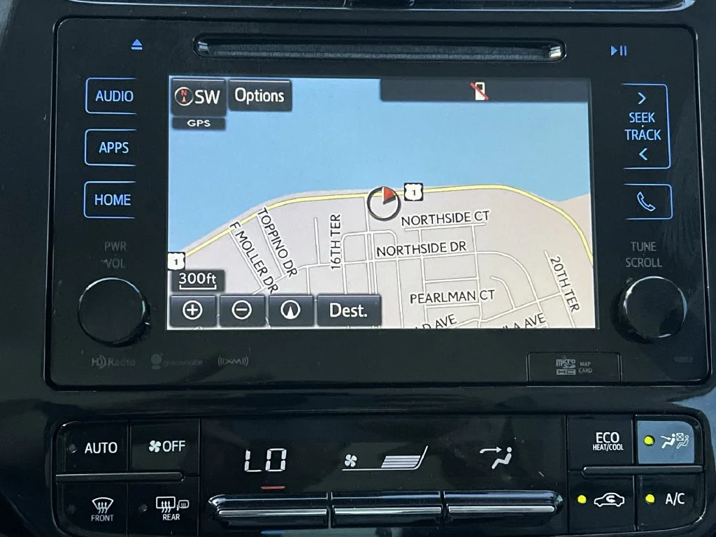 Used 2017 Red Toyota Four image 14