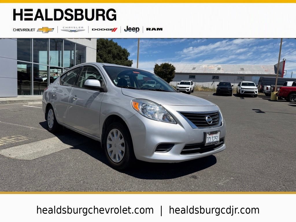 Used 2014 Silver Nissan 1.6 SV image 8